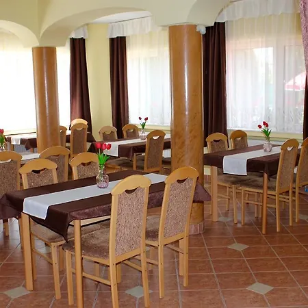 Anna Panzio Egerszalók