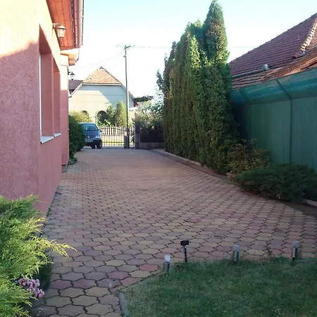 Bed & Breakfast Anna Panzio Egerszalók